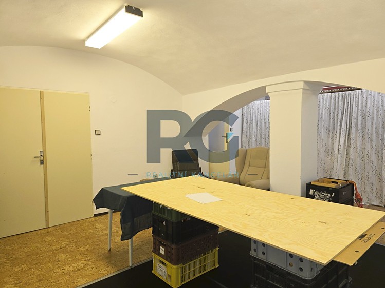 Pronájem komerčního prostoru, 120 m² (16 z 17)