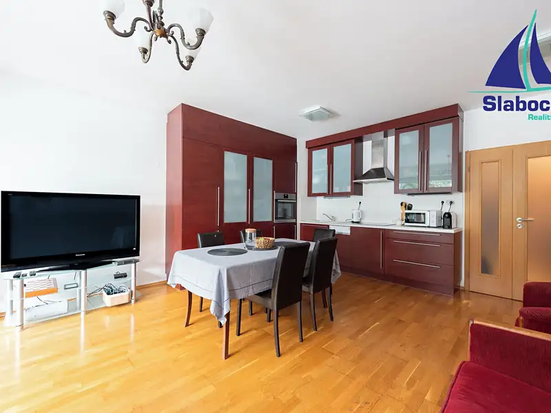 Prodej bytu 3+kk 113 m², Praha – náhled fotky 2