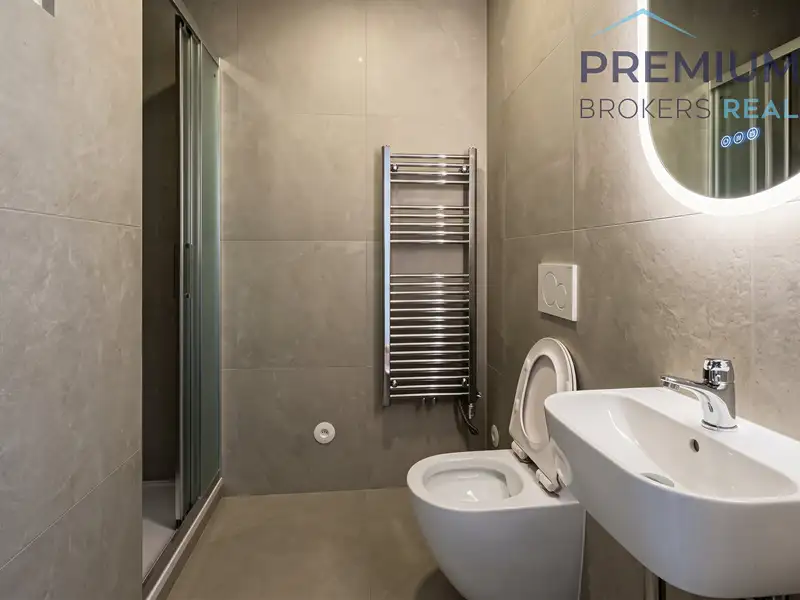 Pronájem bytu 2+kk 43 m², Praha – náhled fotky 3
