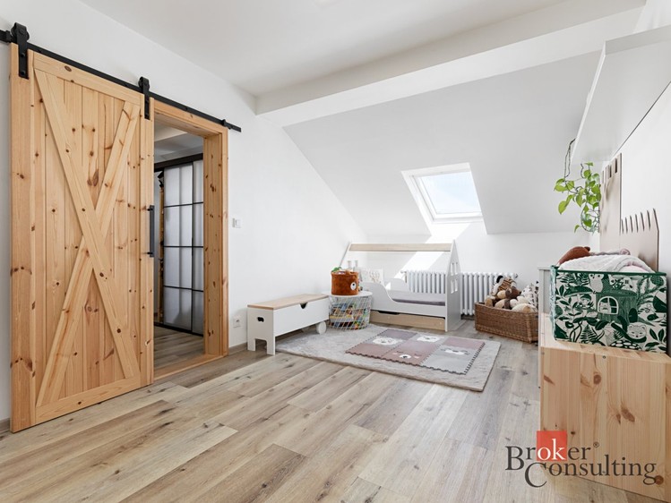 Квартира 4+kk на продаж, 100 м² (22 з 27)
