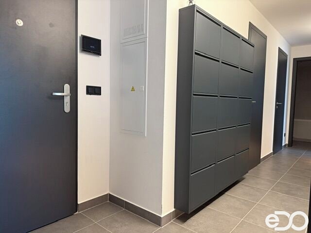 Квартира 3+kk в оренду, 81 м² (10 з 26)
