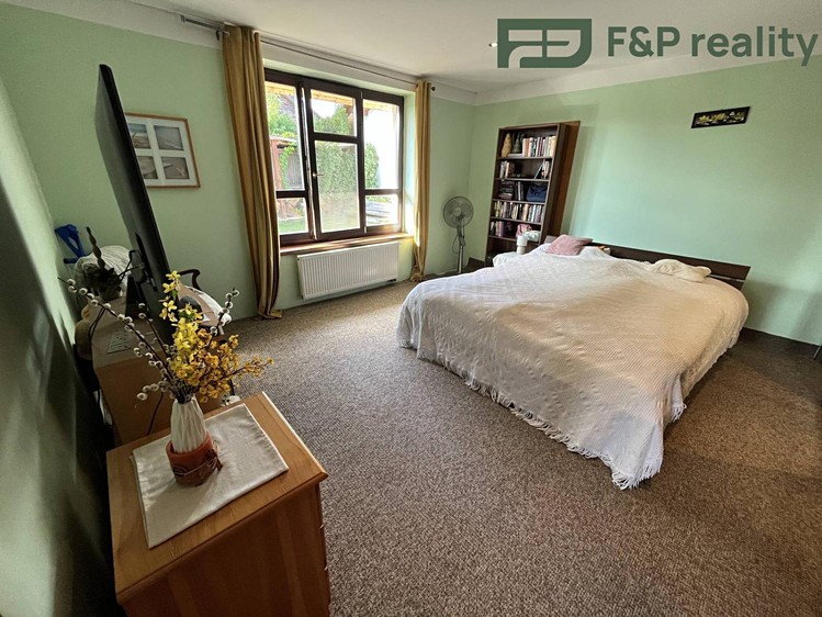 Будинок на продаж, 573 м² (3 з 11)