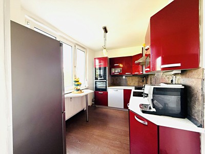 Квартира 3+1 на продаж, 76 м² (2 з 13)