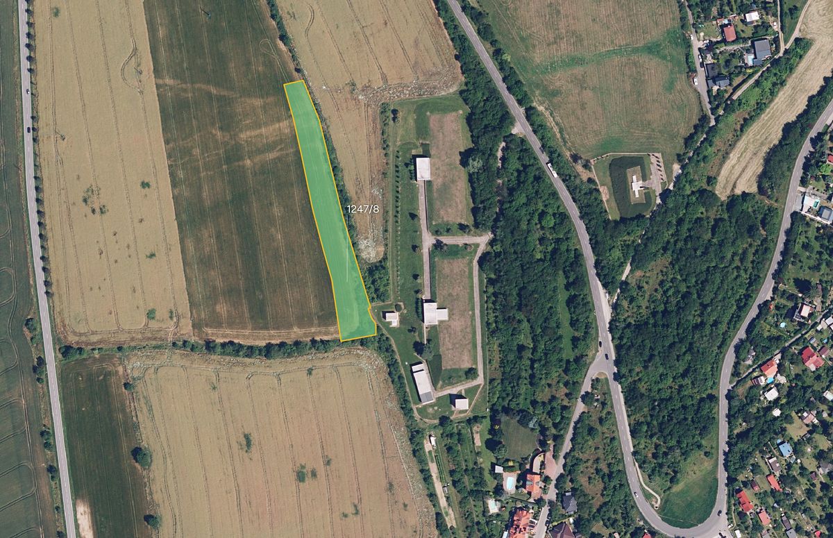 Prodej pole 4633 m², Olomouc – fotka 1 z 3