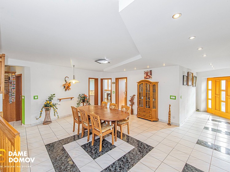 Prodej domu, 581 m² (28 z 63)
