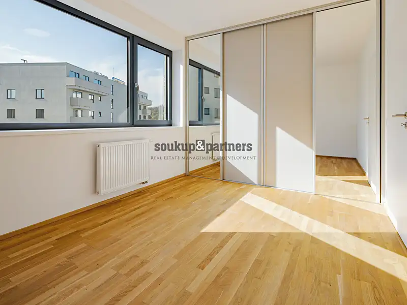 Pronájem bytu 2+kk 58 m², Kladno – náhled fotky 2