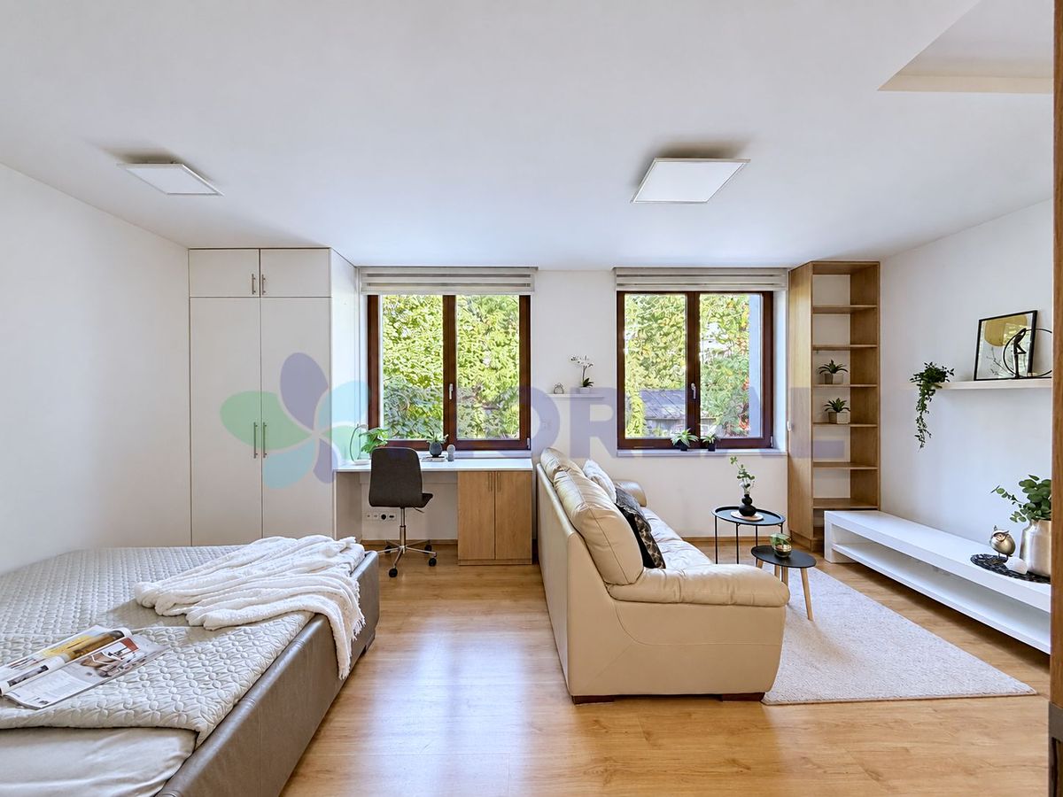 Prodej bytu 1+kk 32 m², Praha – fotka 1 z 3