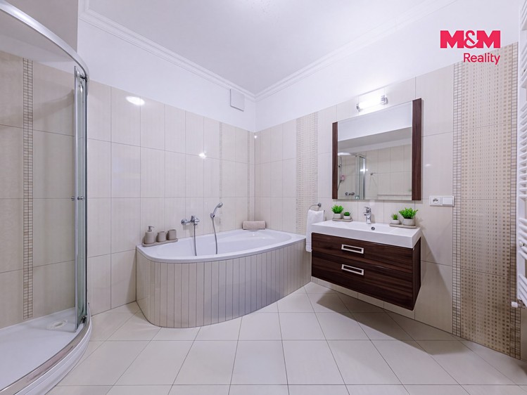 Квартира 3+kk в оренду, 80 м² (4 з 12)