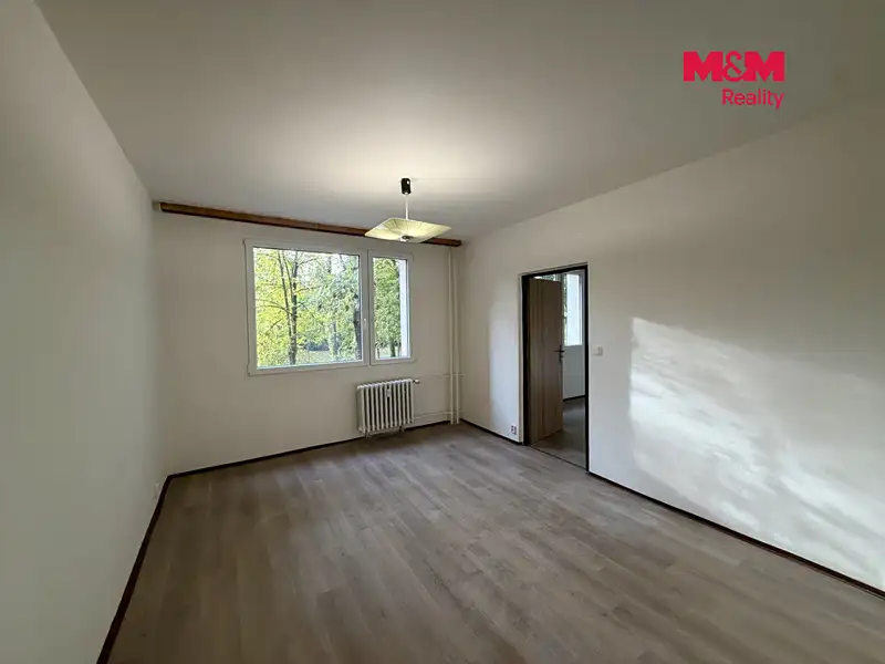 Pronájem bytu 1+1 36 m², Chomutov – náhled fotky 3