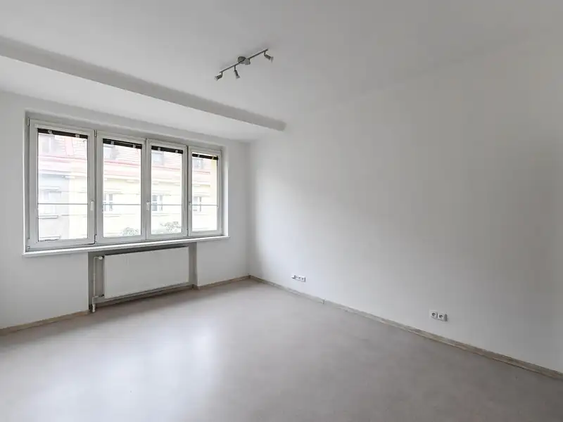 Prodej bytu 1+kk 25 m², Praha – náhled fotky 3