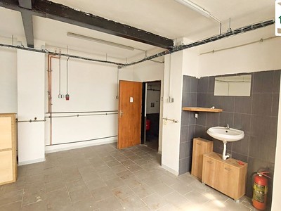 Комерційне приміщення в оренду, 176 м² (2 з 19)