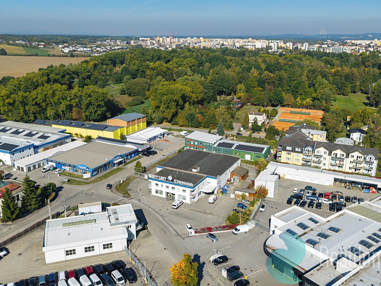 Комерційне приміщення в оренду, 807 м² (17 з 18)