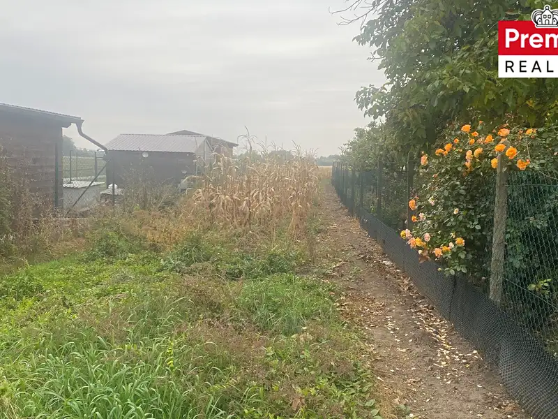 Prodej zahrady 758 m², Šanov – náhled fotky 1