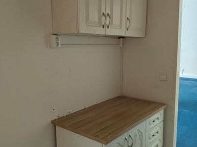 Pronájem komerčního prostoru, 86 m² (3 z 8)