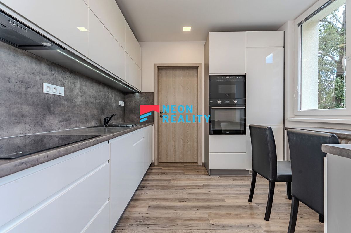 Pronájem bytu 3+1 77 m²
