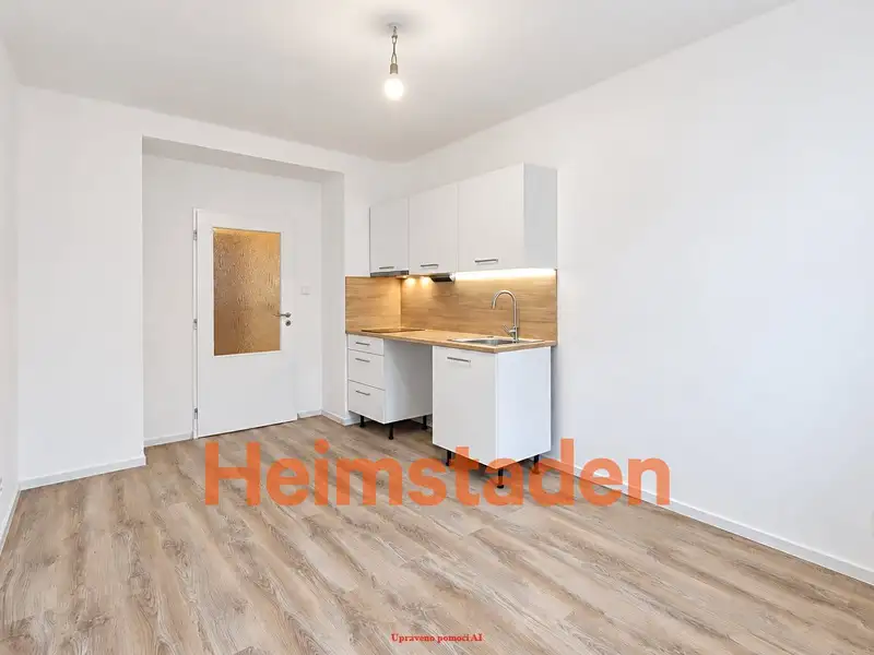 Pronájem bytu 1+kk 19 m², Havířov – náhled fotky 2