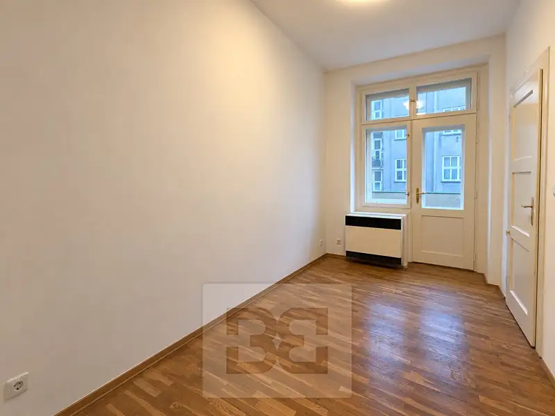 Pronájem bytu 2+kk 50 m², Praha – náhled fotky 2