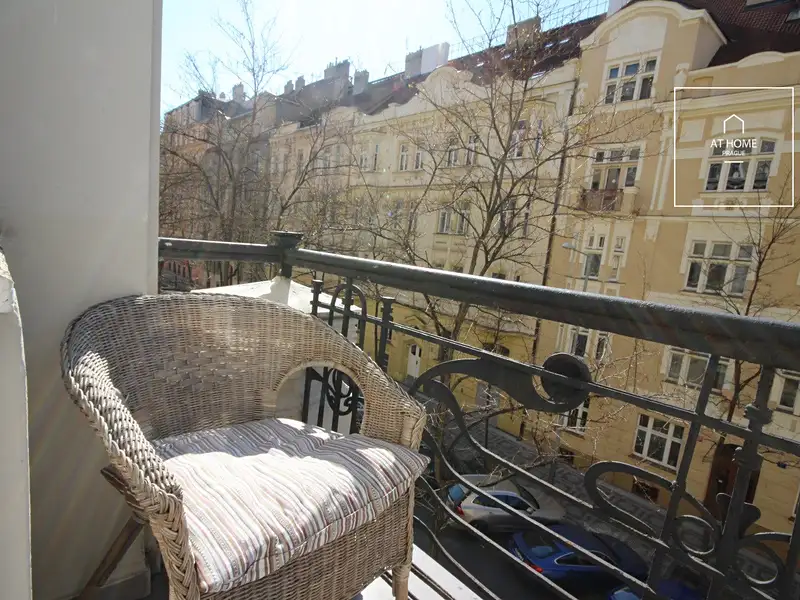 Pronájem bytu 3+1 108 m², Praha – náhled fotky 3