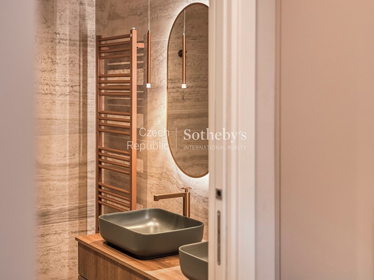 Prodej bytu 5+kk, 205 m² (8 z 27)