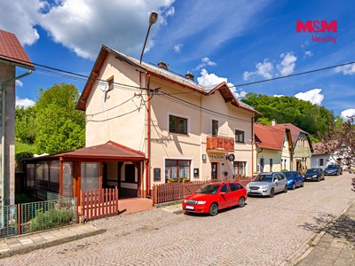 Prodej komerčního prostoru, 340 m² (2 z 25)