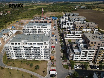 Prodej bytu 1+kk, 44 m² (3 z 10)