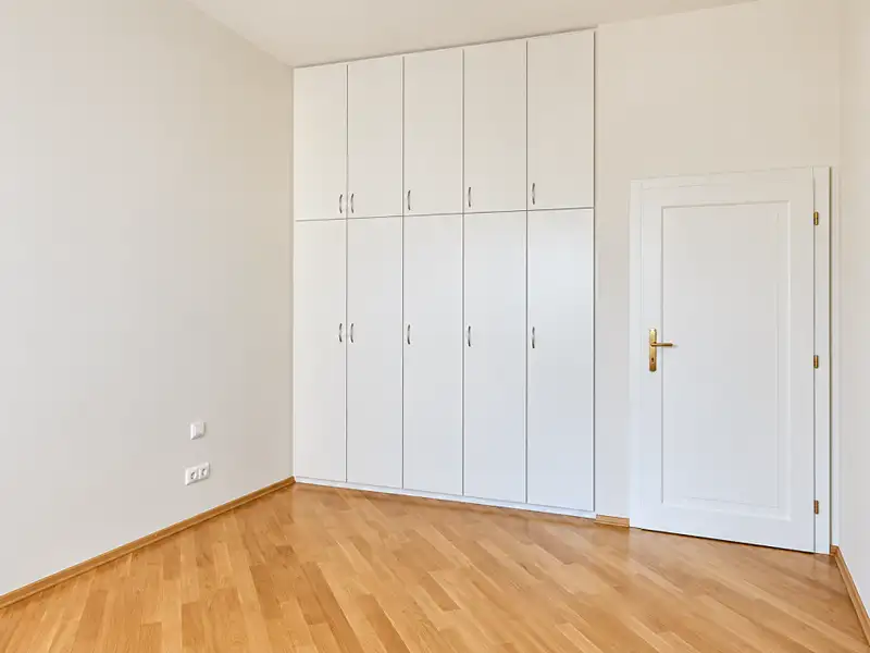 Pronájem bytu 4+1 100 m², Praha – náhled fotky 2