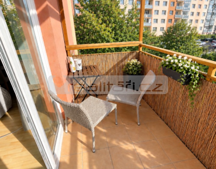 Prodej bytu 2+kk, 67 m² (7 z 21)