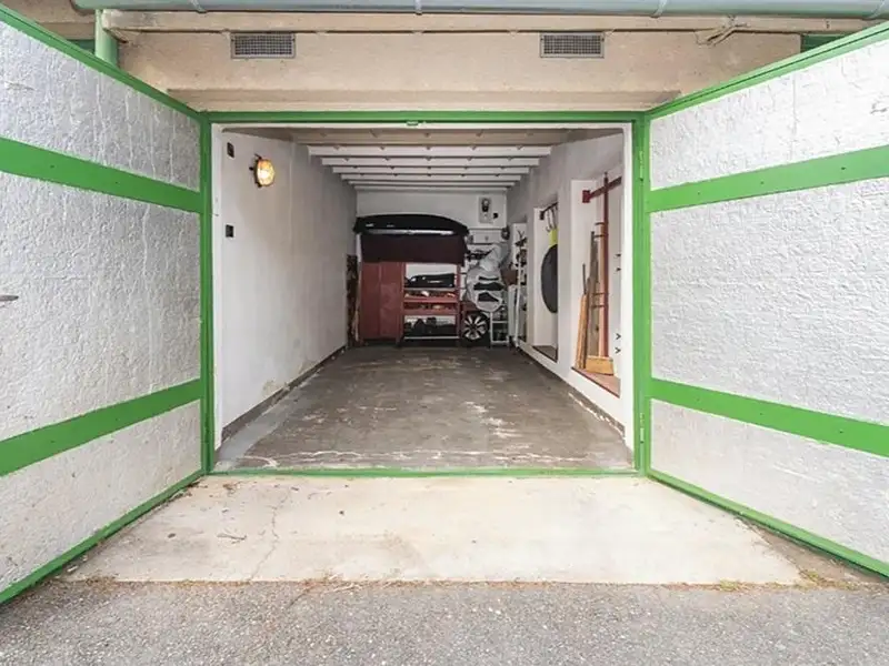 Pronájem garáže 18 m², Rousínov – náhled fotky 1