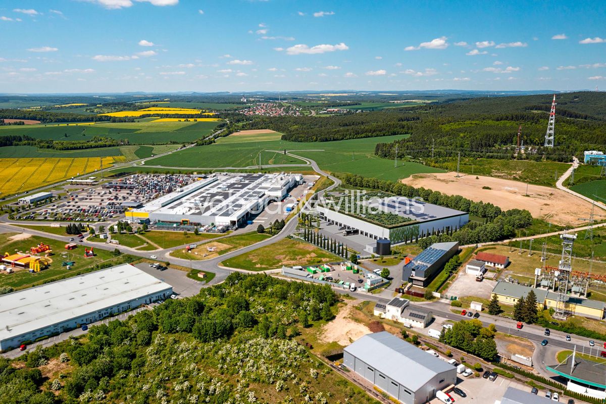 Pronájem výrobní haly, prostoru 4061 m², Plzeň – fotka 1 z 3