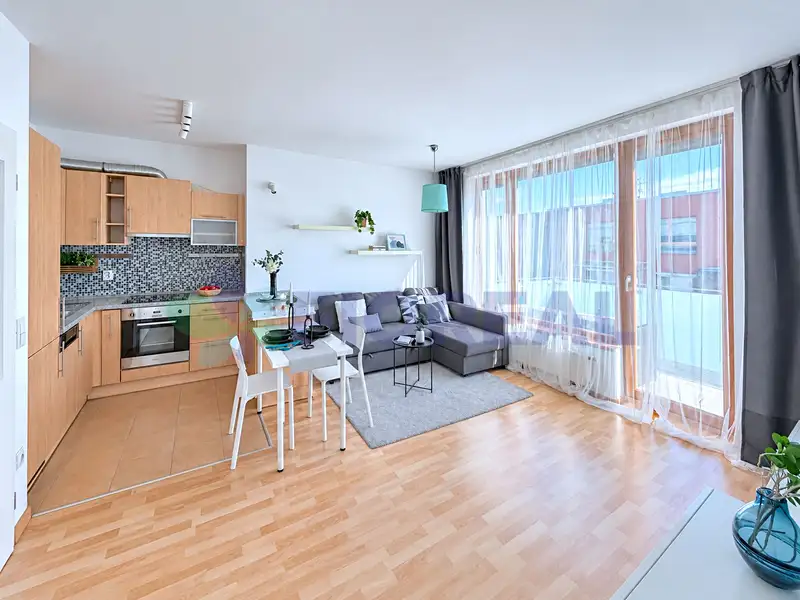Prodej bytu 2+kk 60 m², Praha – náhled fotky 1