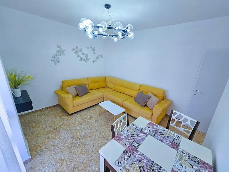Prodej bytu 2+kk 59 m², Drač – náhled fotky 2