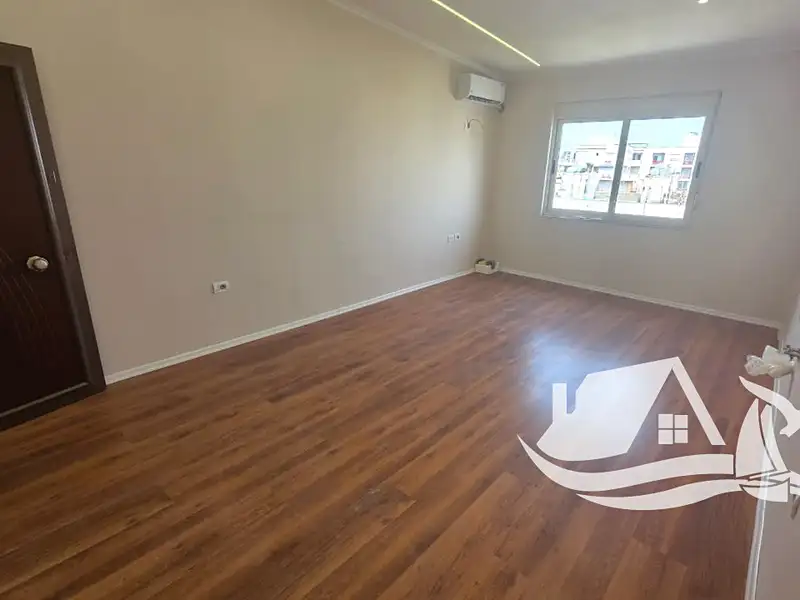 Prodej bytu 2+kk 76 m², Drač – náhled fotky 2