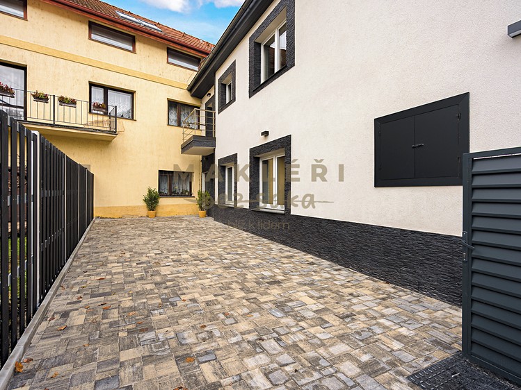 Wohnung atypical zum Kauf, 81 m² (30 von 41)