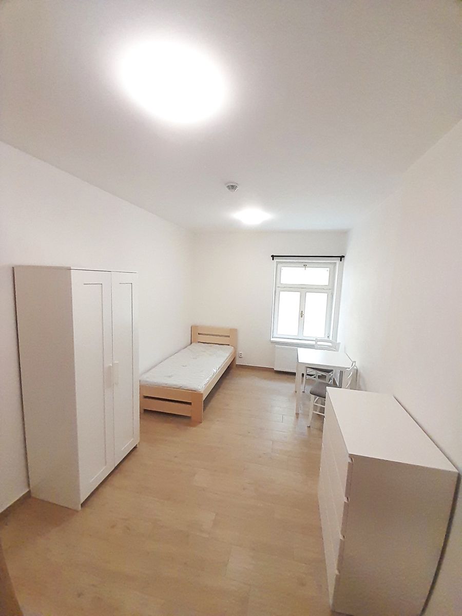 Pronájem bytu 1+kk 25 m², Olomouc – fotka 1 z 3