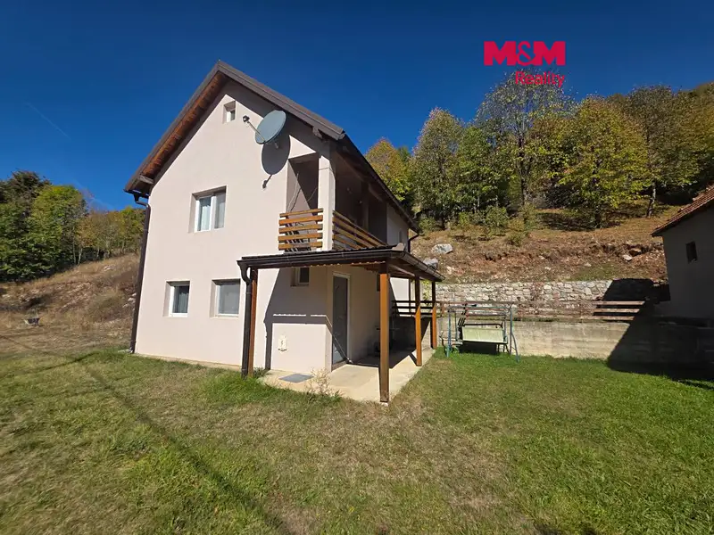 Prodej rodinného domu 120 m², pozemek 881 m², Gornje Lipovo – náhled fotky 1