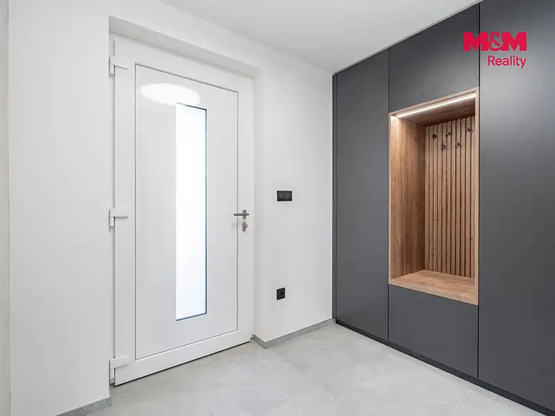 Prodej rodinného domu 136 m², pozemek 196 m², Moravské Budějovice – náhled fotky 3