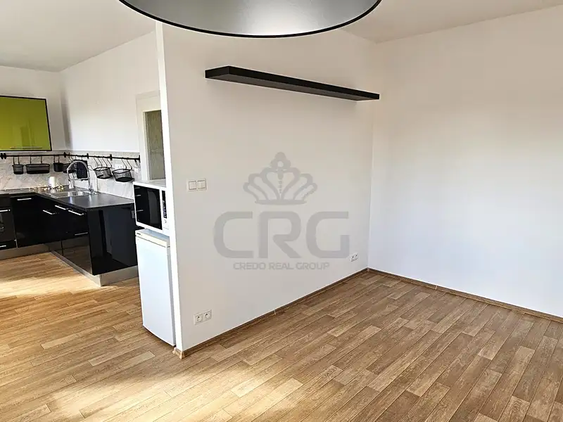 Pronájem bytu 1+kk 32 m², Brno – náhled fotky 1