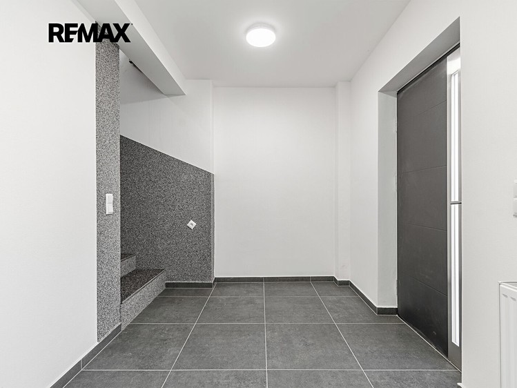 Pronájem domu, 173 m² (14 z 45)
