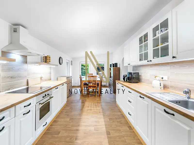 Prodej rodinného domu 145 m², pozemek 753 m², Chocenice – náhled fotky 2