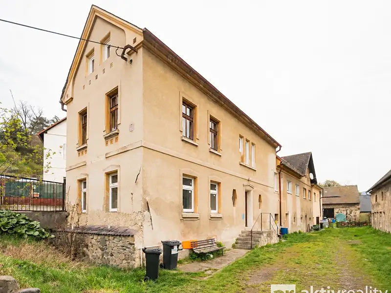 Prodej ubytovacího zařízení 250 m², Dolní Zálezly – náhled fotky 2