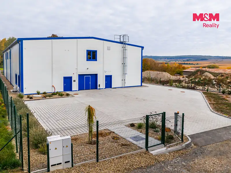 Prodej skladového prostoru 940 m², Rosice – náhled fotky 2