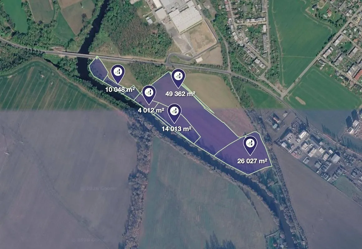 Prodej pole 193989 m²