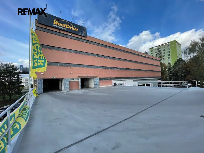 Prodej garážového stání 13 m², Brno – náhled fotky 3