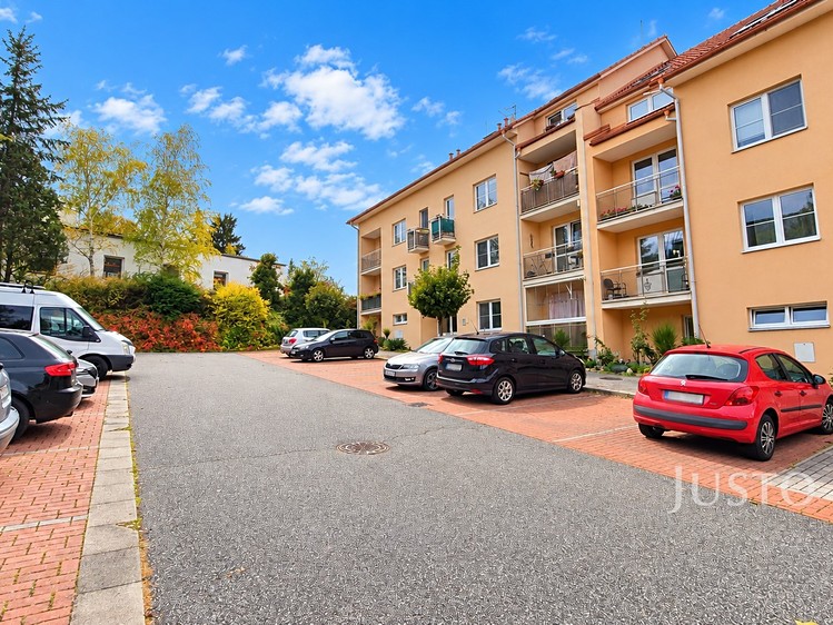 Pronájem bytu 2+kk, 57 m² (17 z 18)