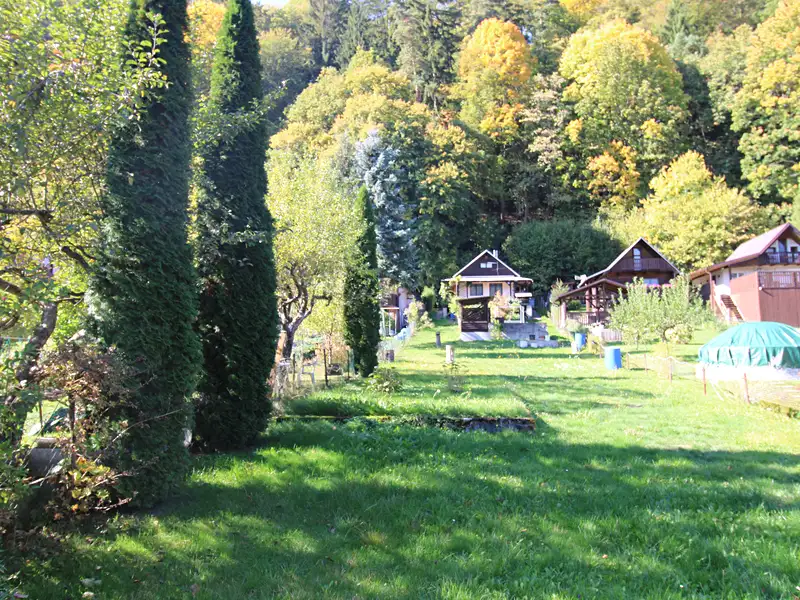 Prodej zahrady 599 m², Kyselka – náhled fotky 2