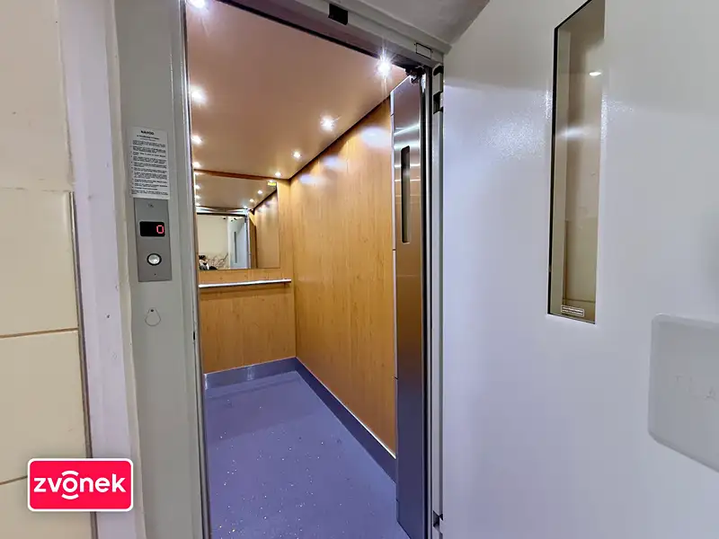 Prodej bytu 1+kk 28 m², Zlín – náhled fotky 3
