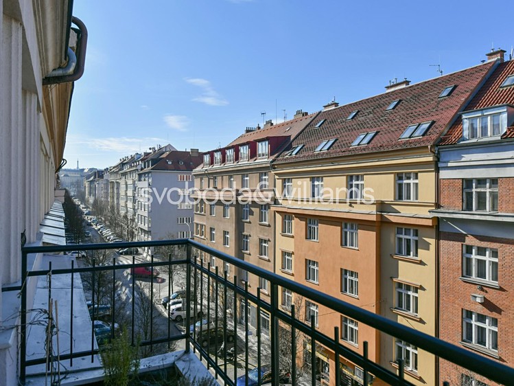 Pronájem bytu 3+kk, 125 m² (7 z 27)