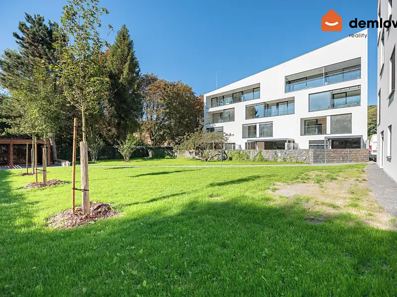 Pronájem bytu 2+kk 61 m², Ostrava – náhled fotky 1