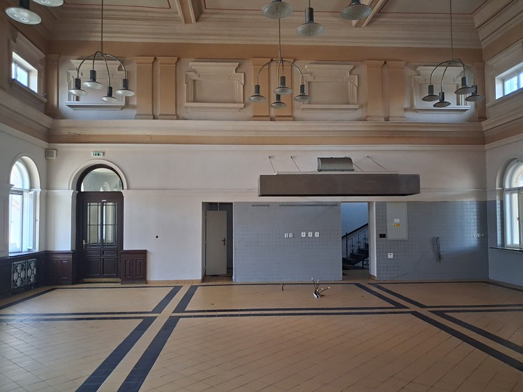 Pronájem komerčního prostoru, 678 m² (3 z 4)