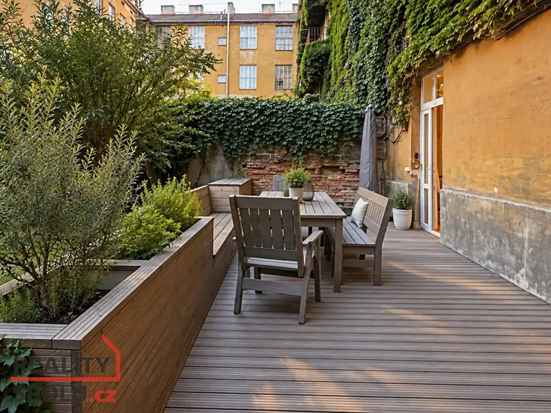 Pronájem bytu 2+1 71 m², Praha – náhled fotky 1